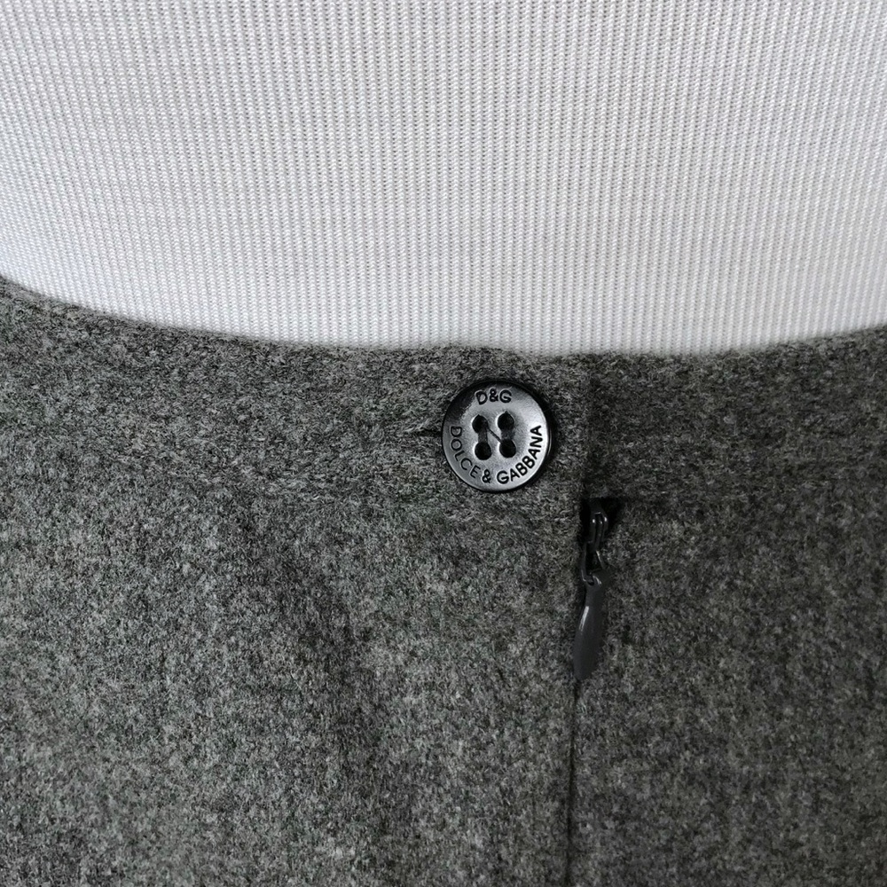 Dolce Gabbana D&G Embroidered Wool Pencil Skirt - Picture 6 of 8